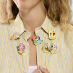 BBC by Loungefly Enamel Pins Bluey Characters Blind Display (12) - immagine 2