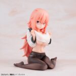 There is also a hole in the student organization! Melty Princess PVC Figure Komaro 8 cm Palm Size - immagine 5
