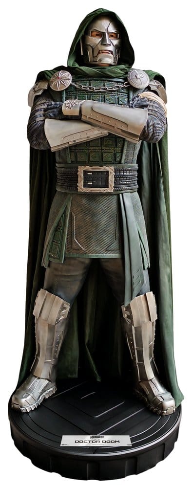 x_bkdls-127 Marvel Avengers: Doomsday Life-Size Statue Doctor Doom 198 cm - immagine 1