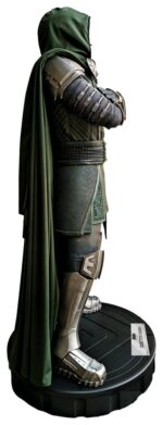 Marvel Avengers: Doomsday Life-Size Statue Doctor Doom 198 cm - immagine 4