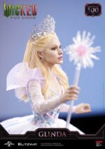 Wicked 2: For Good Superb Scale Statue 1/4 Glinda 52 cm - immagine 2