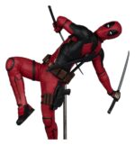 Marvel Studios Statue 1/10 Deadpool (Deadpool & Wolverine) (Gold Label) 17 cm - immagine 4
