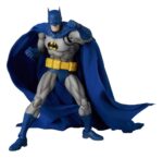DC Comics MAFEX Action Figure Batman Recollection Blue Ver. 16 cm - immagine 2