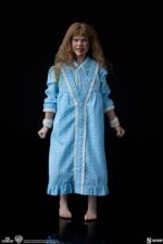 The Exorcist Action Figure 1/6 Regan MacNeil 23 cm - immagine 4